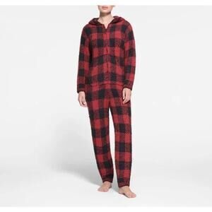 SKIMS COZY KNIT UNISEX ONESIE IN BRICK BUFFALO CHECK S/M (New)